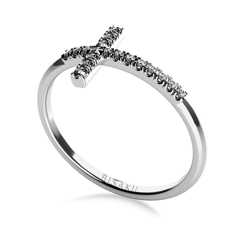 Bisaku.jewel.white.alt Cross